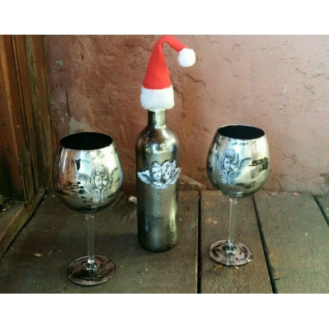 Set sticla de vin cu doua pahare